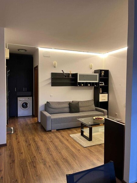 Titan Inchiriere Apartament cu 2 camere In Apropiere Guri de Metrou Titan